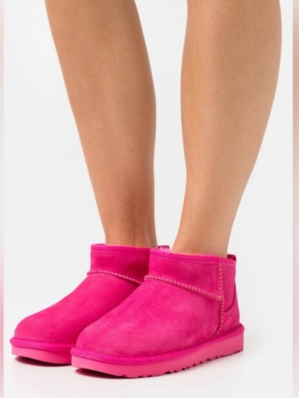 UGG Classic Mini Boot in Taffy Pink